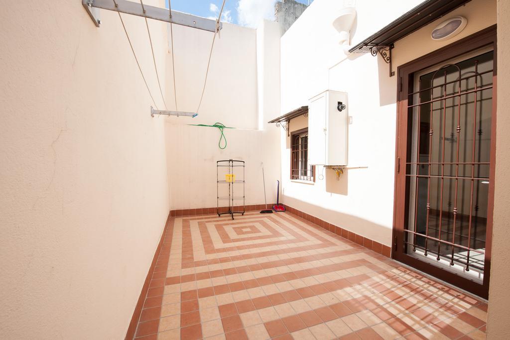 Tribunali F - Bh 51 Naples Luaran gambar